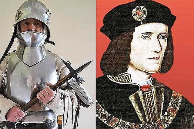 A man wearing 15c armour contrasting with a painting of King Richard III
